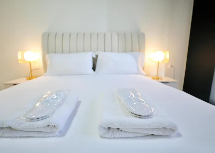 Miku Apartment-chic 2 Bedroom Escape Διαμέρισμα