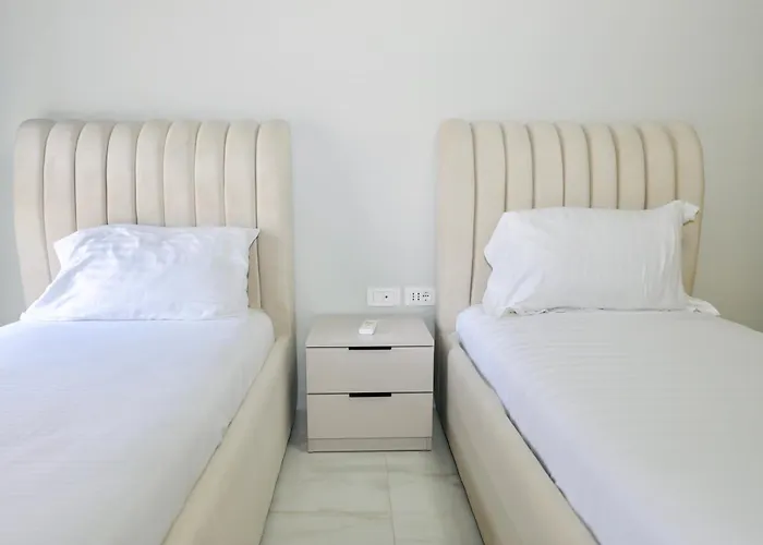 Miku Apartment-chic 2 Bedroom Escape Διαμέρισμα *