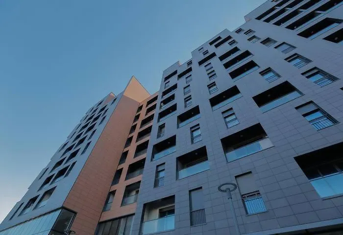 Miku Apartment-chic 2 Bedroom Escape