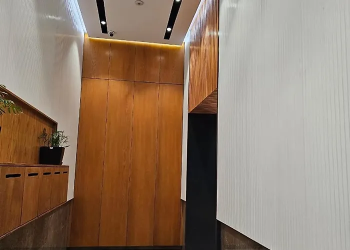 Miku Apartment-chic 2 Bedroom Escape Διαμέρισμα *