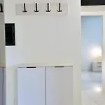 Miku Apartment-chic 2 Bedroom Escape Διαμέρισμα Τίρανα