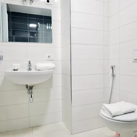 Miku Apartment-chic 2 Bedroom Escape Appartement *