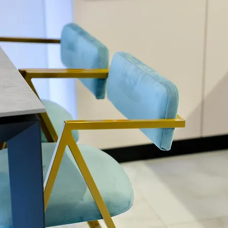 Miku Apartment-chic 2 Bedroom Escape *